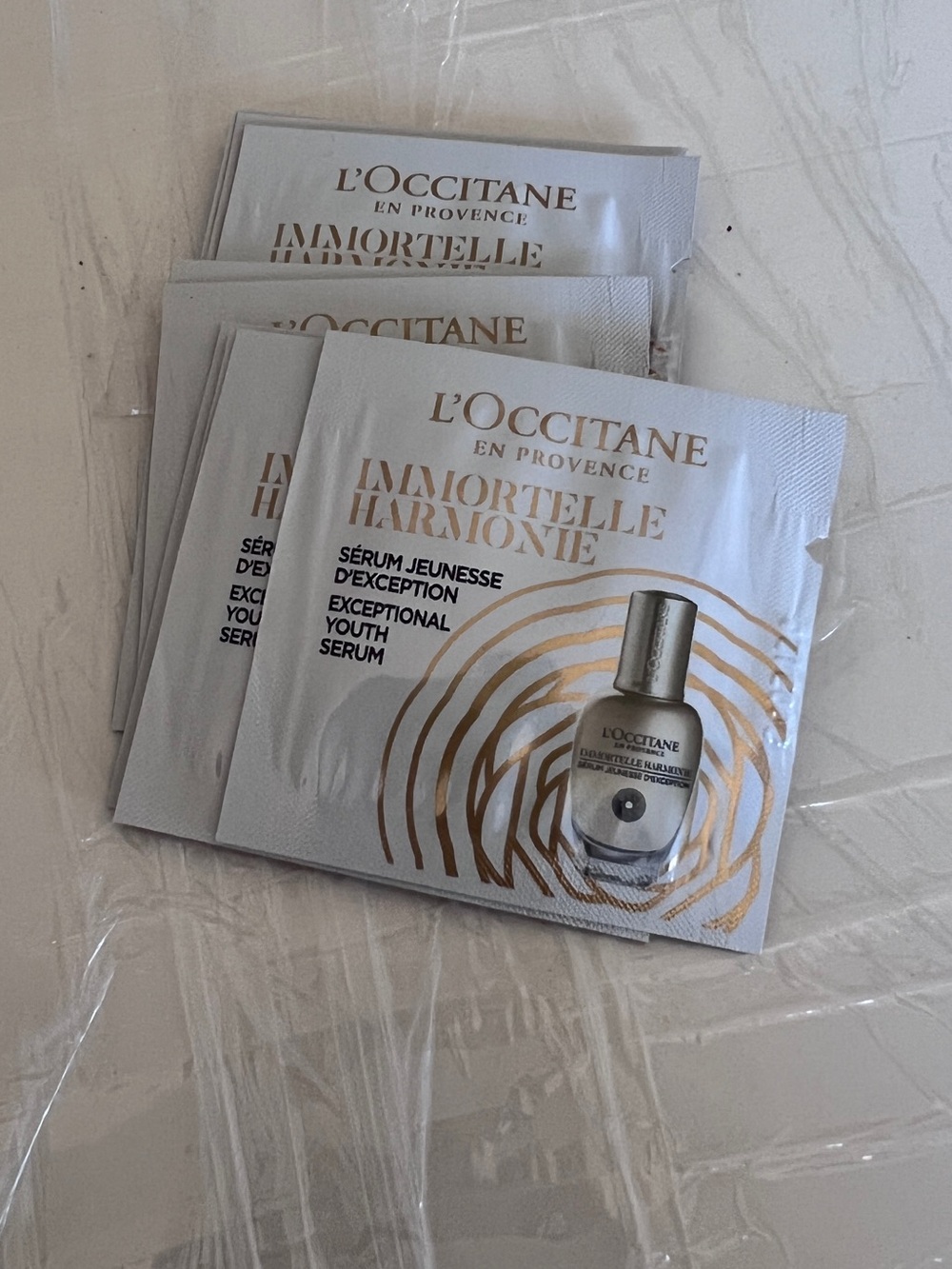 New! 15ml L'OCCITANE immortelle youth serum Sample Sachets